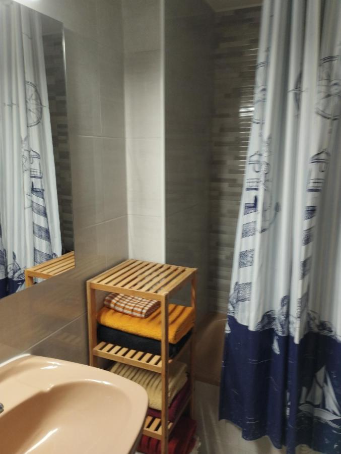 ל'אמפולה Apartamento Primera Linea De Mar En Ebrehogar מראה חיצוני תמונה