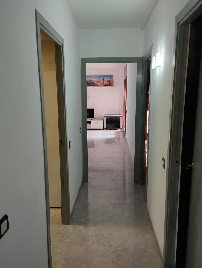ל'אמפולה Apartamento Primera Linea De Mar En Ebrehogar מראה חיצוני תמונה