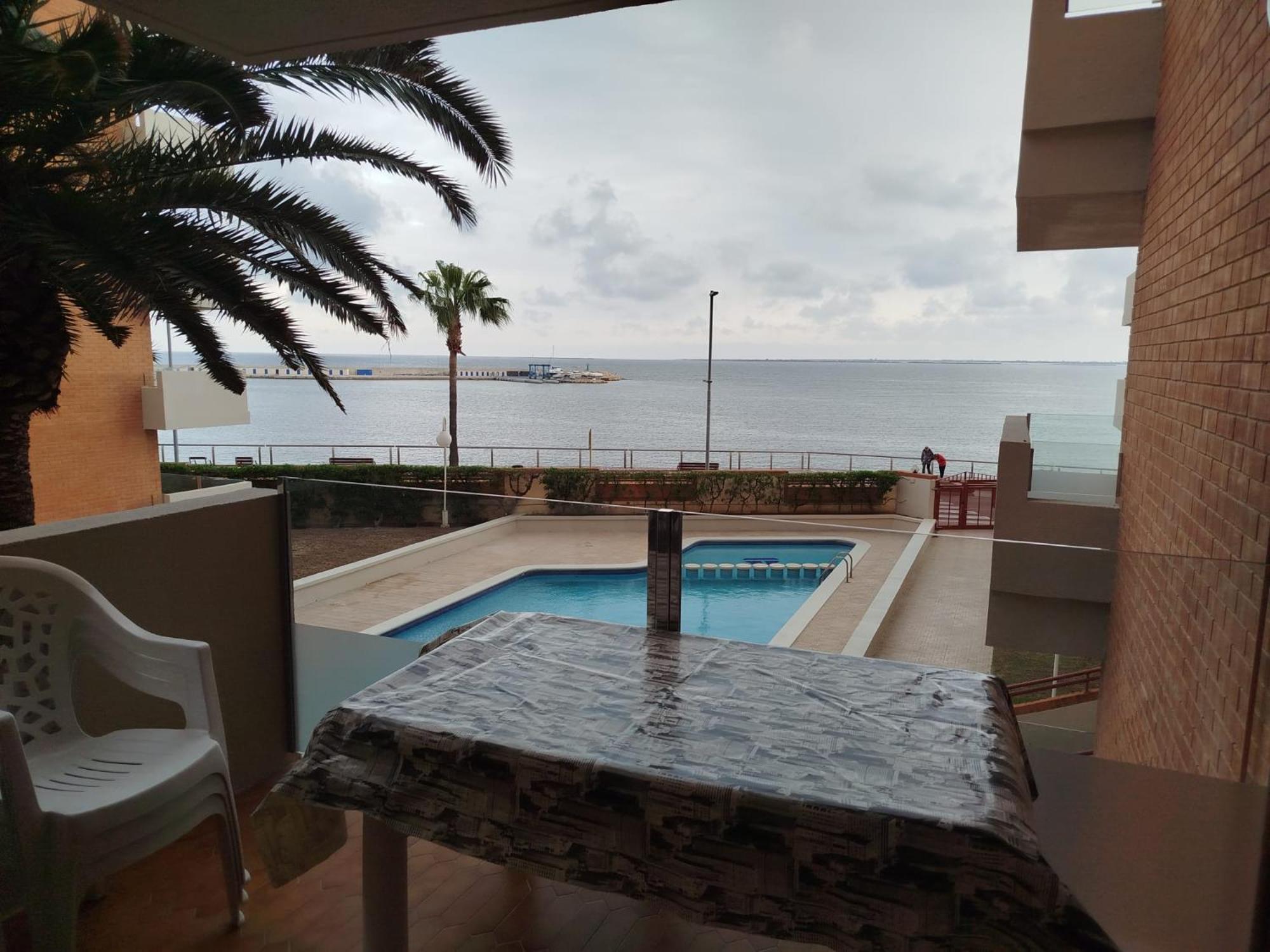 ל'אמפולה Apartamento Primera Linea De Mar En Ebrehogar מראה חיצוני תמונה